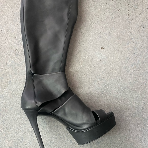 Runway limited addition Gucci - Picture 3 of 3